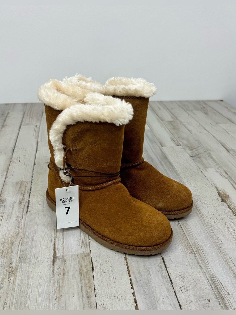 Mossimo Supply Co Brown Chestnut Suede Mid Calf Boots Cream Fur Women's 7